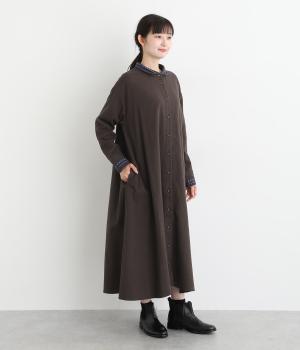 コットン両面起毛ツイルつぶつぶ刺繍ワンピース