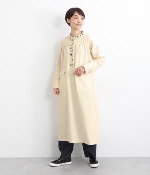 起毛コットン布帛襟花刺繍ワンピース(アイボリー-F)