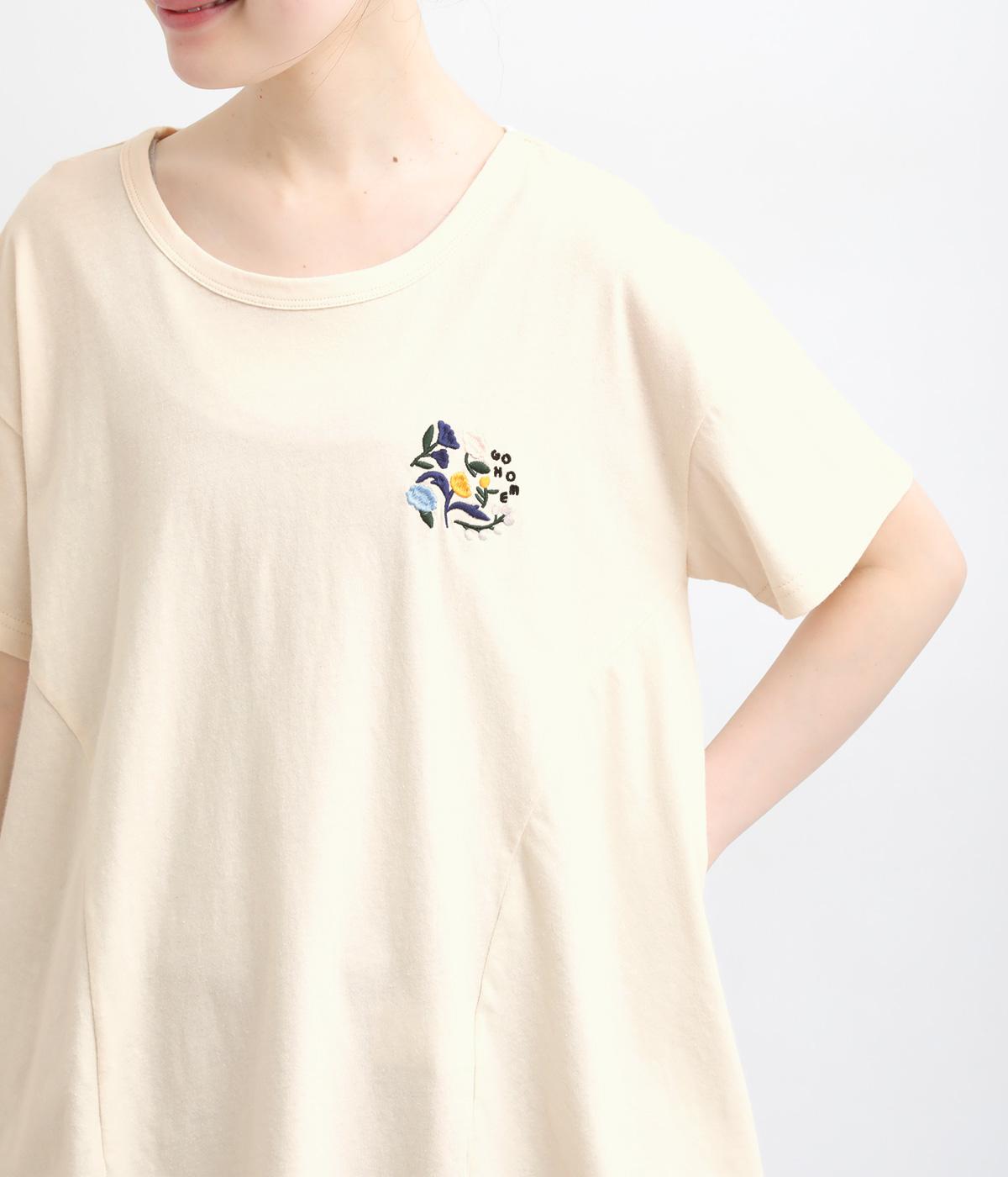 コットンリネン天竺　花刺繍フレアTシャツ(アイボリー-F)