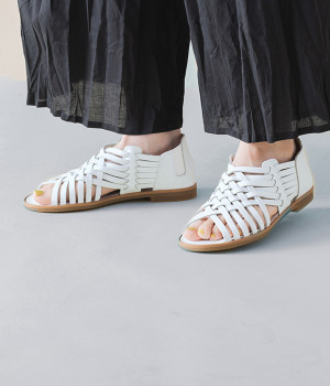 メッシュサンダル(ホワイト-M)