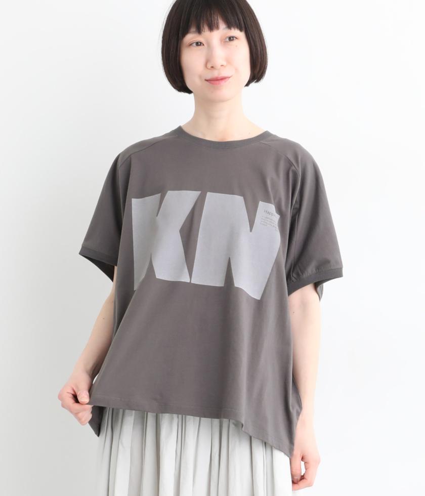 コットン良質天竺　変形ワイドKNプリントTシャツ