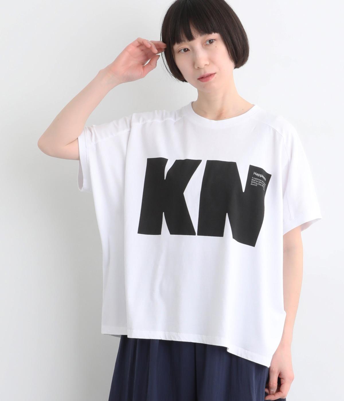 コットン良質天竺　変形ワイドKNプリントTシャツ(ホワイト-F)