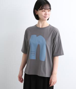 コットン天竺　nプリントボックスTee(チャコール-F)