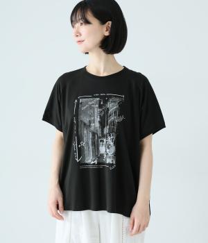 コットン天竺　変形ワイド街並みプリントTee(ブラック-F)