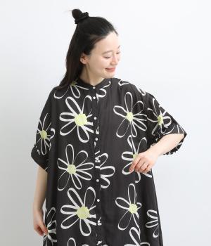 コードコットン　花柄プリントバンドカラーワンピース(ブラック-F)