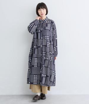 コットンボイルドットプリント切替ワンピース（ネイビー・F）