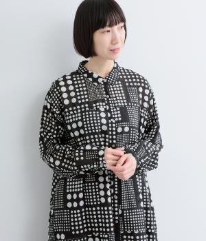 コットンボイルドットプリント切替ワンピース（ブラック・F）