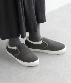 Wilder　ボアスニーカー