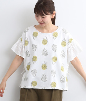 無地×ドビー袖フリルビッグプルオーバー(オフホワイト-ONESIZE)