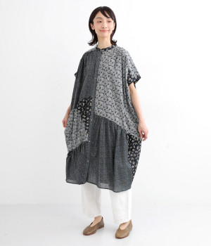 コットンボイルprint patch work　切替ワンピース(ブラック-ONESIZE)