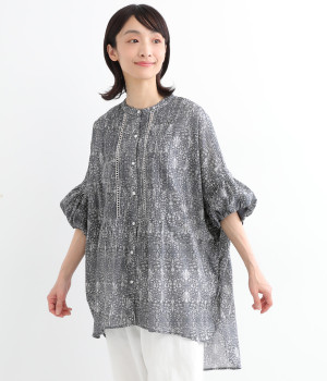 コットンボイルprint ピンタックチュニック(チャコール-ONESIZE)