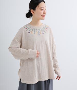 杢ミニ裏毛×刺繍花咲く襟もとプルオーバー(グレージュ-F)