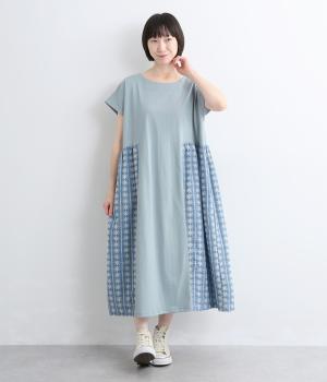 刺繍入りシャンブレー×天竺　サイド切替ワンピース(サックス-F)