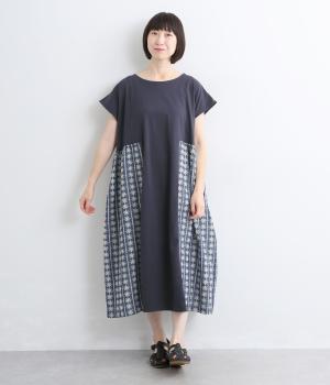刺繍入りシャンブレー×天竺　サイド切替ワンピース(ネイビー-F)