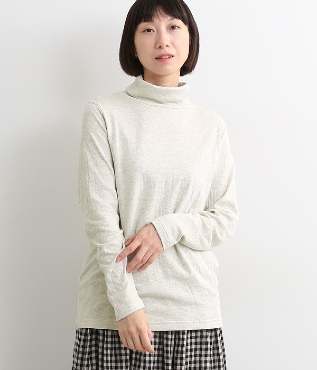 接結カットソータートルネックプルオーバー(アイボリー-M)