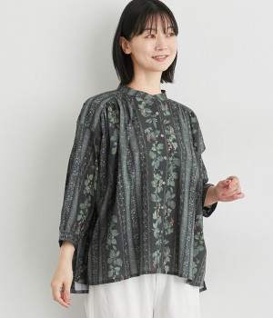 コットンボタニカルストライププリントブラウス