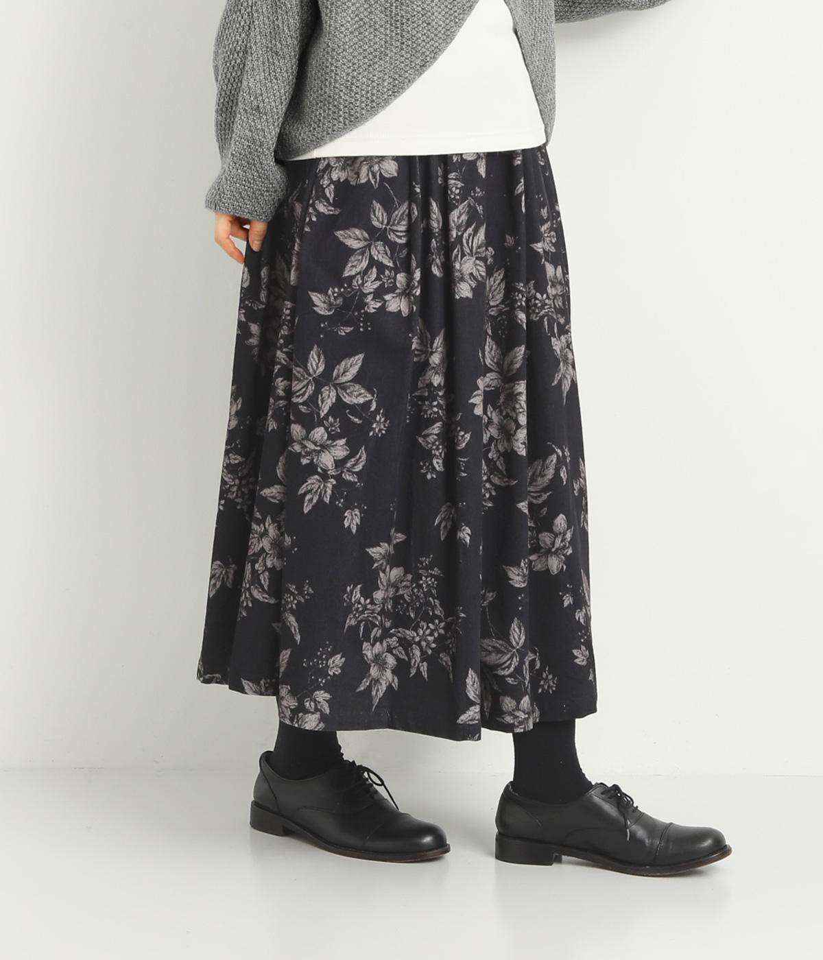 コットンコーデュロイ　フラワープリントスカート(ブラック-F)