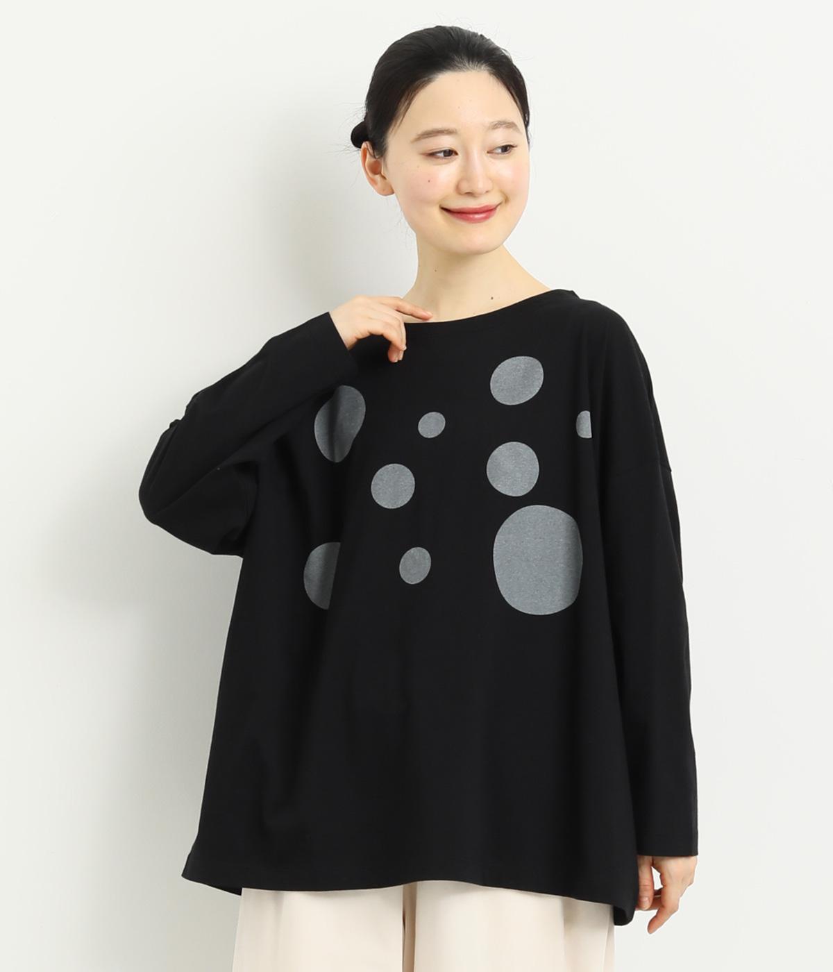 コットン天竺　ドットプリントTシャツ(ブラック-F)