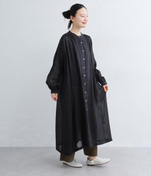 シアーラミーバンドカラーワンピース