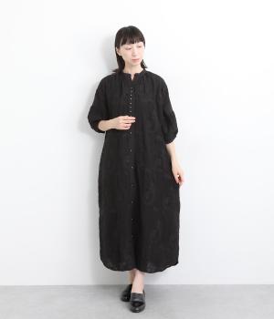 カットジャカードペイズリー柄5分袖ペチコート付き前開きワンピース(ブラック-ONESIZE)