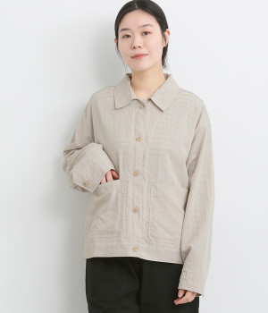 レーヨンナイロンvintagewash加工シャツジャケット(ライトベージュ-ONESIZE)