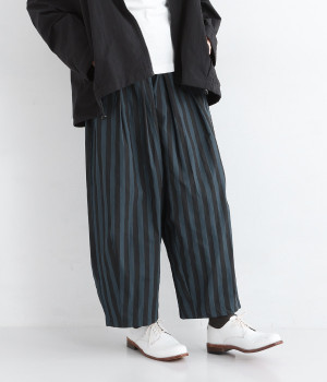 コットンナイロンタックワイドパンツ(ネイビー×ブラック-ONESIZE)