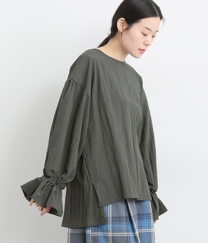 レーヨンナイロンvintagewash加工ボリューム袖前後差ブラウス(チャコール-ONESIZE)