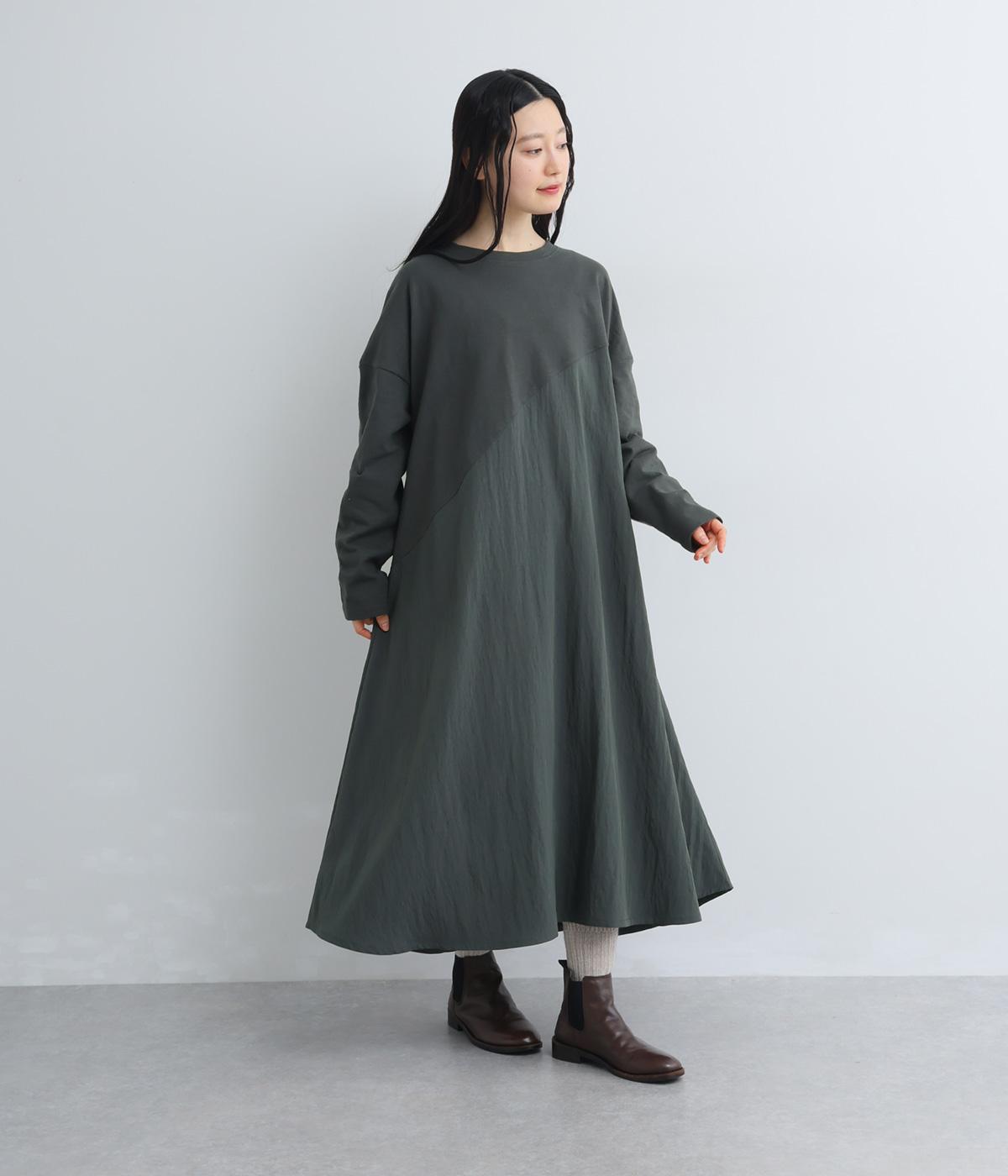 スラブ度詰め天竺布帛斜め切替ギャザーワンピース(チャコール-F)
