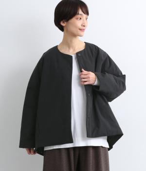 コットンナイロン中綿クルーネックボックスジャケット(ブラック-F)