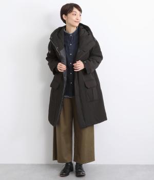 レーヨンナイロンツイル中綿フードロングコート(ブラック-F)