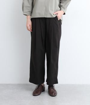 コットン裾調節可タックワイドパンツ(ブラック-ONESIZE)