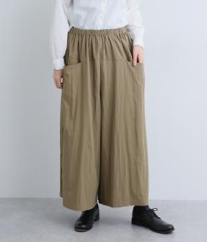 レーヨンナイロンツイルタックフレアパンツ(グレイベージュ-F)