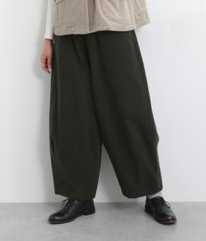 コットンリネン先染めツイル起毛裾タックワイドパンツ(ダークグリーン-F)