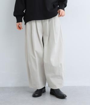 コットンピーチ起毛加工タックパンツ(ライトベージュ-F)