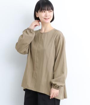 レーヨンナイロンツイル背面ギャザーネックブラウス(グレイベージュ-F)