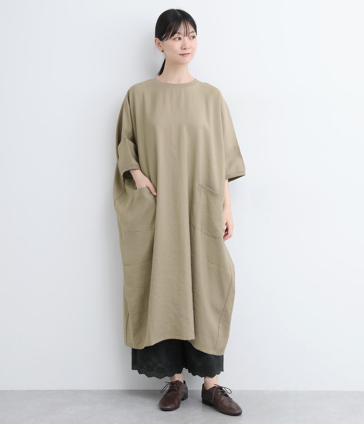 ポリレーヨンナイロンポケ付きボックスワンピース(グレーベージュ-ONESIZE)