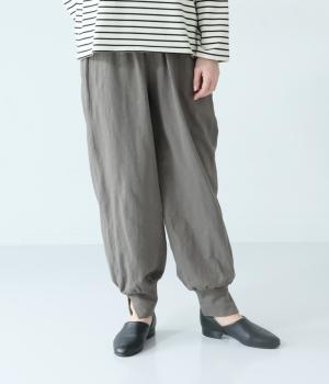 コットンスラブ度詰め天竺タックイージーパンツ