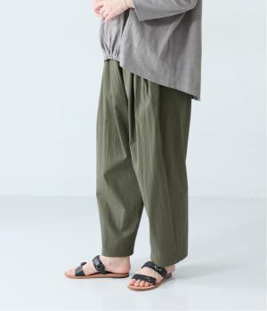 コットンナイロンツイルギャザーワイドパンツ