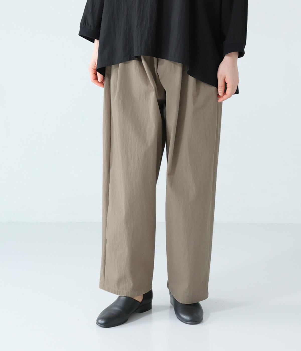 コットンナイロンツイルギャザーワイドパンツ(グレーベージュ-F)