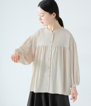 レーヨンナイロンスタンドネックギャザーブラウス(ライトベージュ-F)