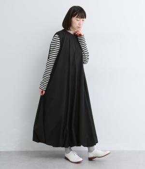 レーヨン混　ノースリーブタックバルーンワンピース(ブラック-F)