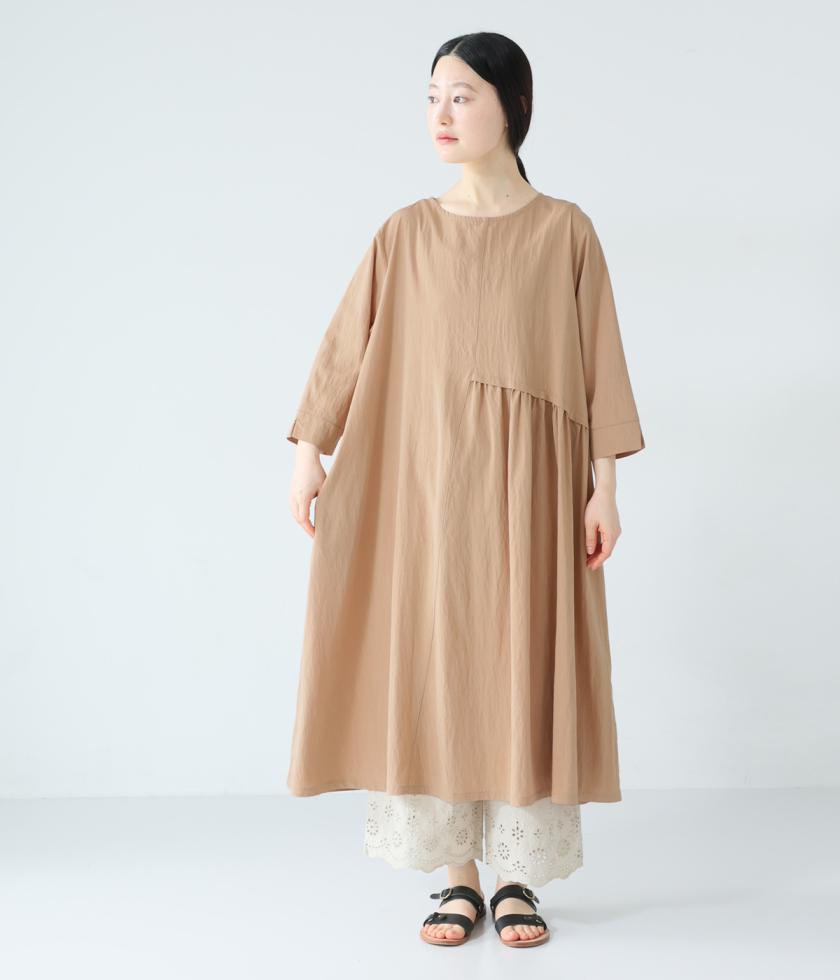 レーヨンナイロンフレアアシメワンピース