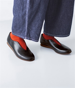 フラットパンプス(ビンテージブラック-36)