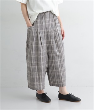 【tukuroi by SUN VALLEY】コットンリネン　コクーンパンツ(グレンチェックキナリ×クロ-ONESIZE)