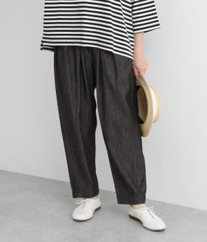 コットンデニムフロントタックパンツ(クロ-ONESIZE)