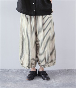 コットンリネン平織裾ギャザーパンツ(ストライプ/キナリ×ネイビー-ONESIZE)
