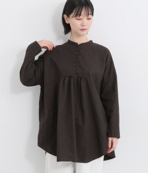 【tukuroi by SUN VALLEY】コットンリネン平織日本製品染襟チュニックブラウス(ブラック-ONESIZE)