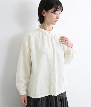 【tukuroi by SUN VALLEY】コットンジャカード日本製品染ブラウス(オフホワイト-ONESIZE)