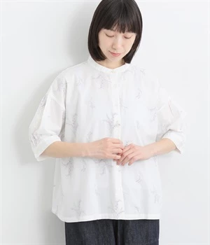 コットン平織　総柄刺繍　ブラウス(オフホワイト-ONESIZE)