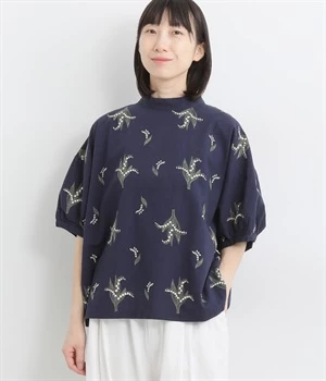 コットン平織　総柄刺繍　ワイドスリーブプルオーバー(ダークネイビー-ONESIZE)